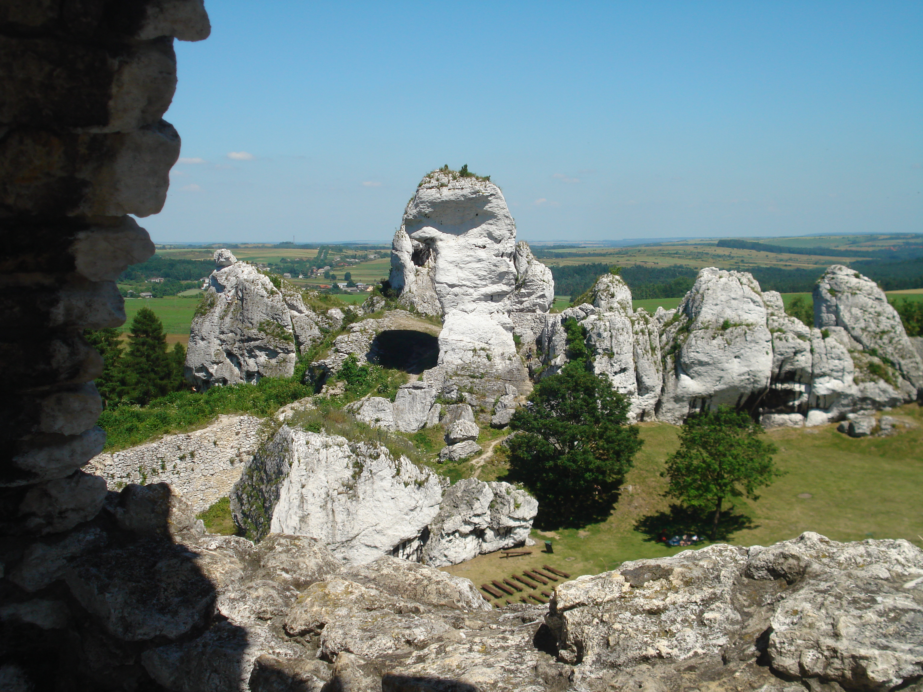 Ogrodzieniec Castle